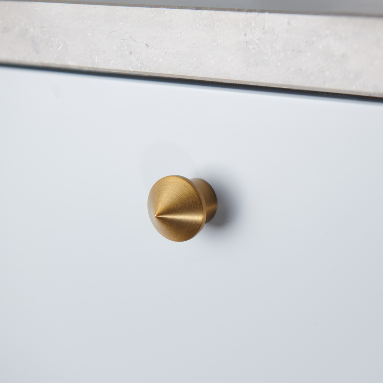KNOB LYSEKIL DIA 30MM MATT BRASS
