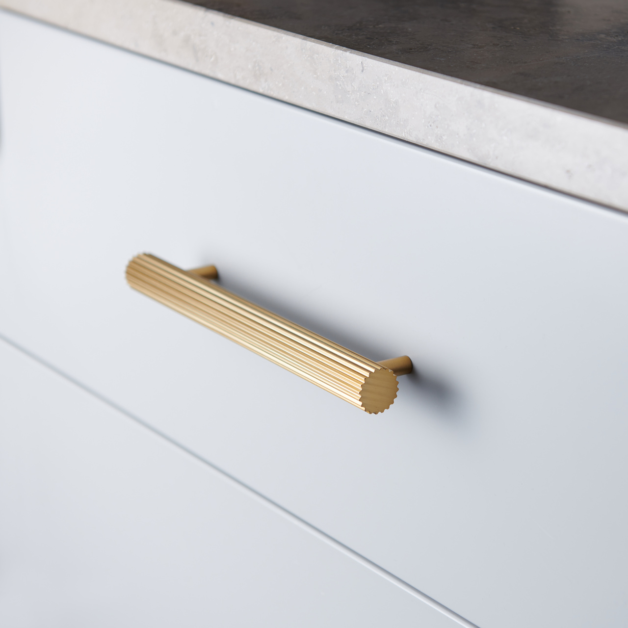 HANDLE SMÖGEN CC 160 MATT BRASS