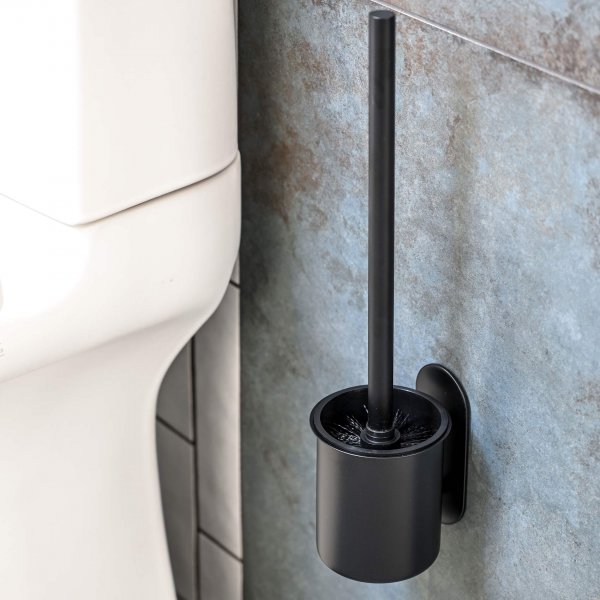 Toilet brush Tours